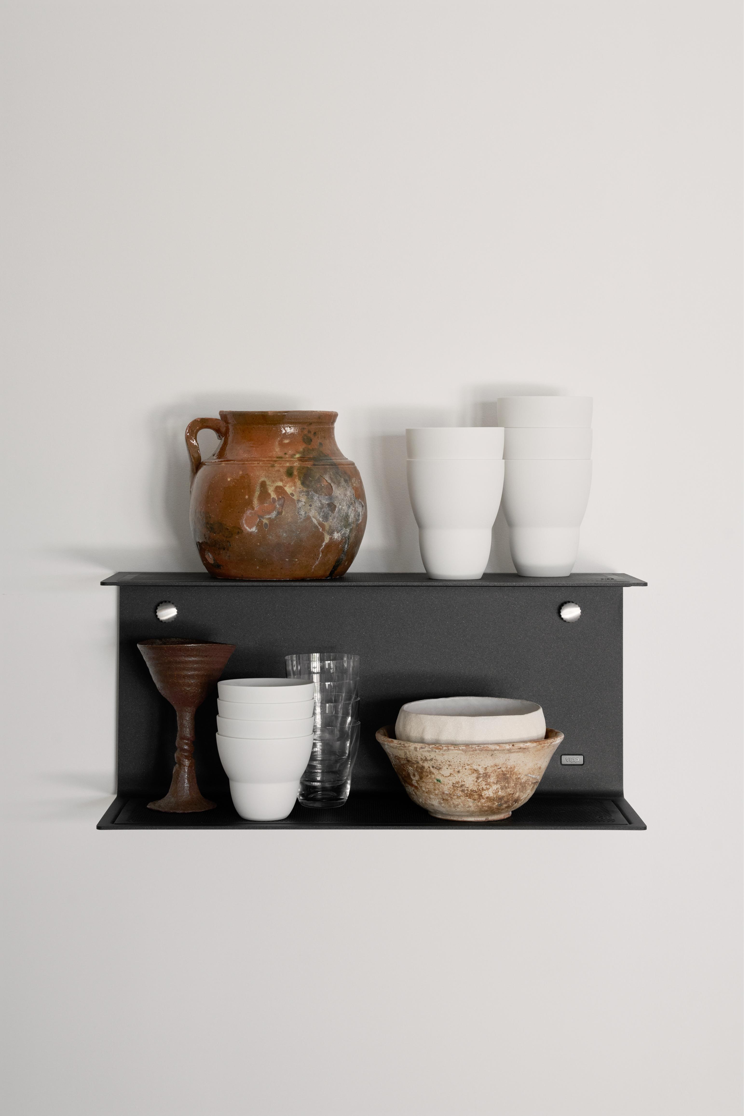 Hanging Shelf VIPP Black