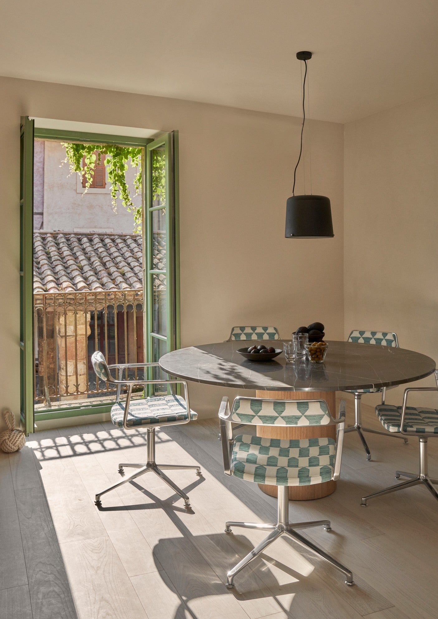 Hanglamp 526 zwart metaal