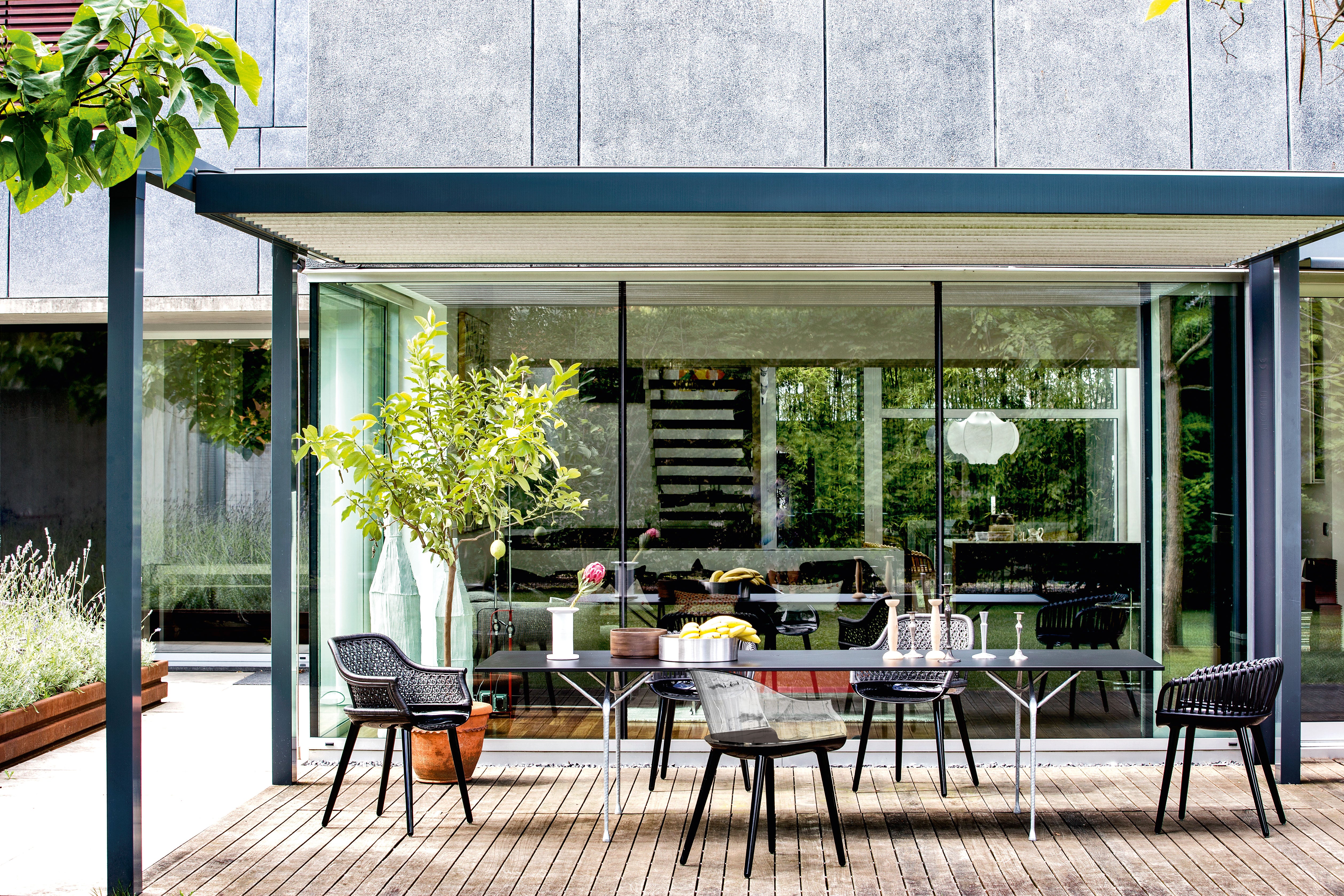 Krzesło CYBORG ELEGANT czarny Magis    Eye on Design