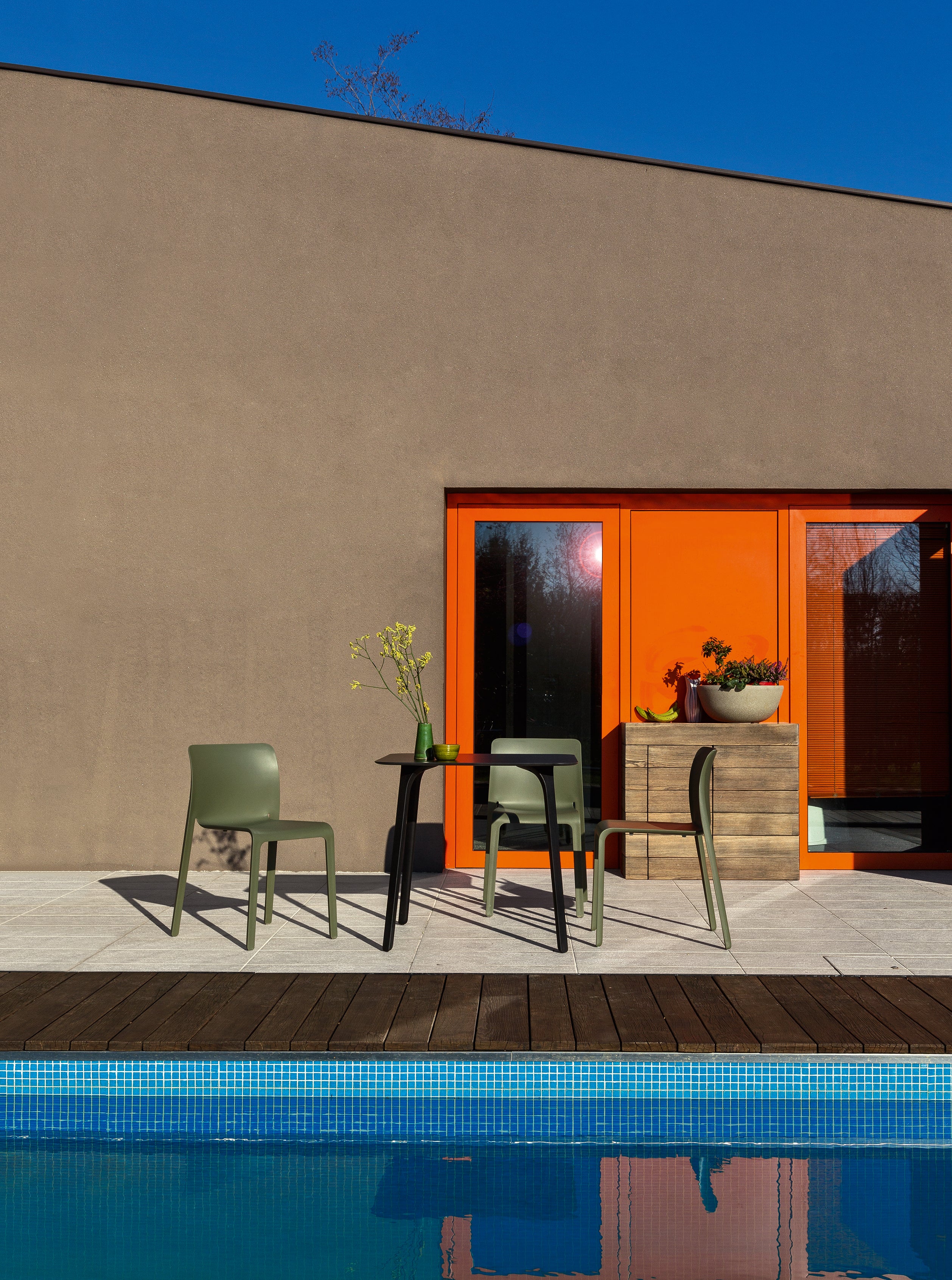 Krzesło zewnętrzne FIRST zielony Magis    Eye on Design