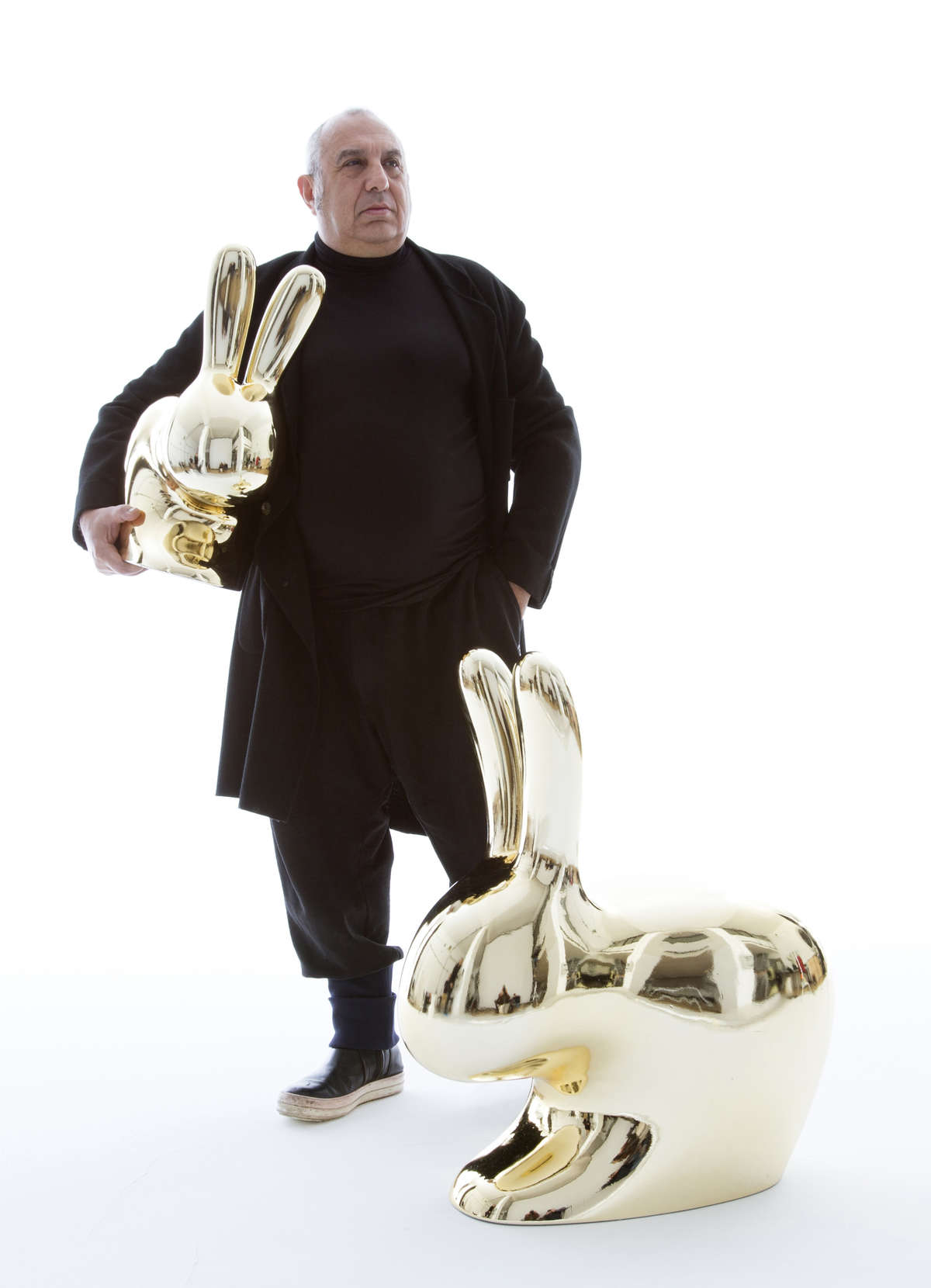 Krzesło RABBIT MINI złoty Qeeboo    Eye on Design